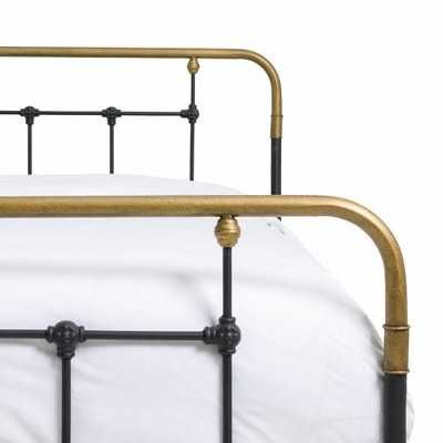 Cama em Ferro Preto com apontamentos em Bronze LaRedoute (com colchão)