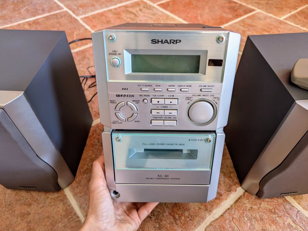 Stara wieża/ radio CD magnetofon Sharp XL-40 Micro Component System