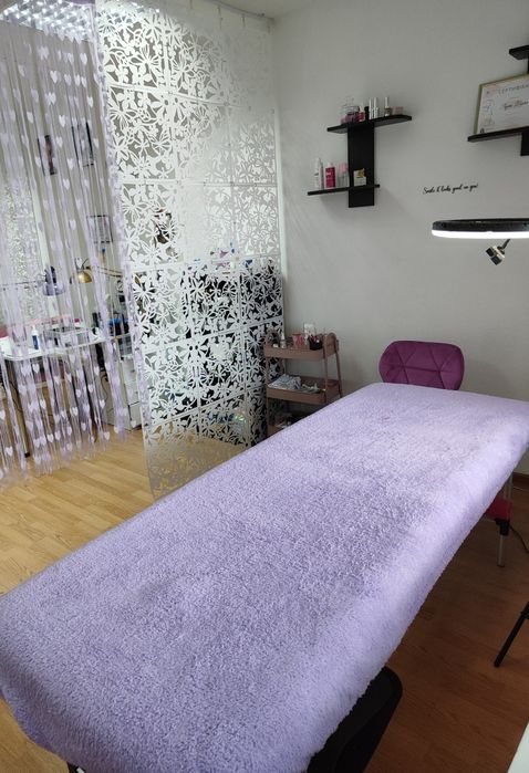 Оренда кушетки для майстра, LashMaker, ТЦ Вена/Голлівуд