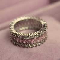 Шикарное кольцо 15, 16, 17 размер дорожка фианитов белые, розовые