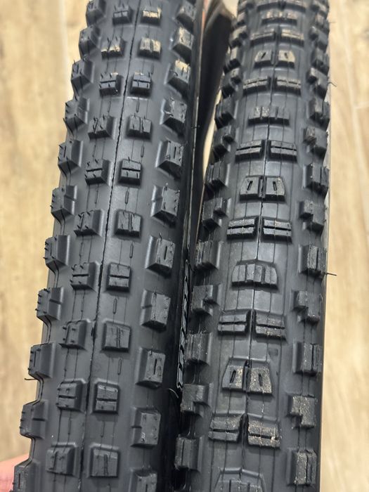 Pneus NOVOS MAXXIS mullet High roller 3 / dhr II