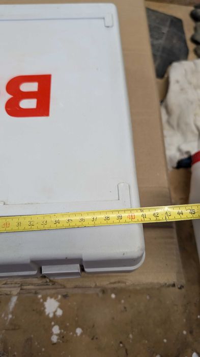 Caixa para  ferramenta/maquinas aparafusadora berbequim BOSCH