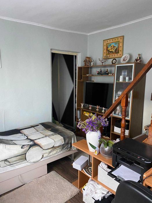 Продам дом- дачу ж/м Победа. Днепр