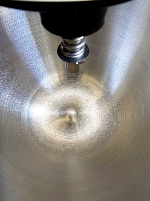 Robot planetarny Bergner Kremowy