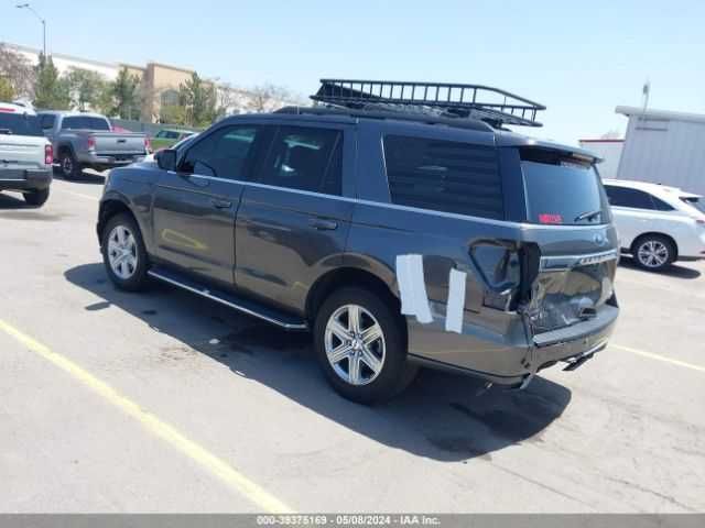 Ford Expedition XLT 2021