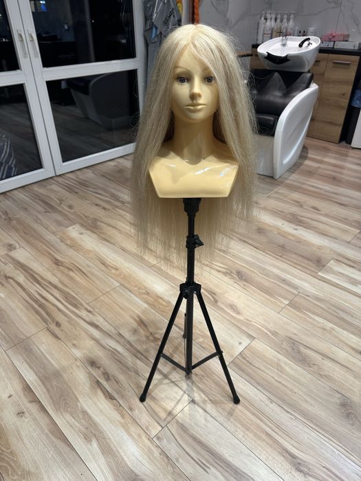 Glowka fryzjerska wlosy naturalne 70 cm