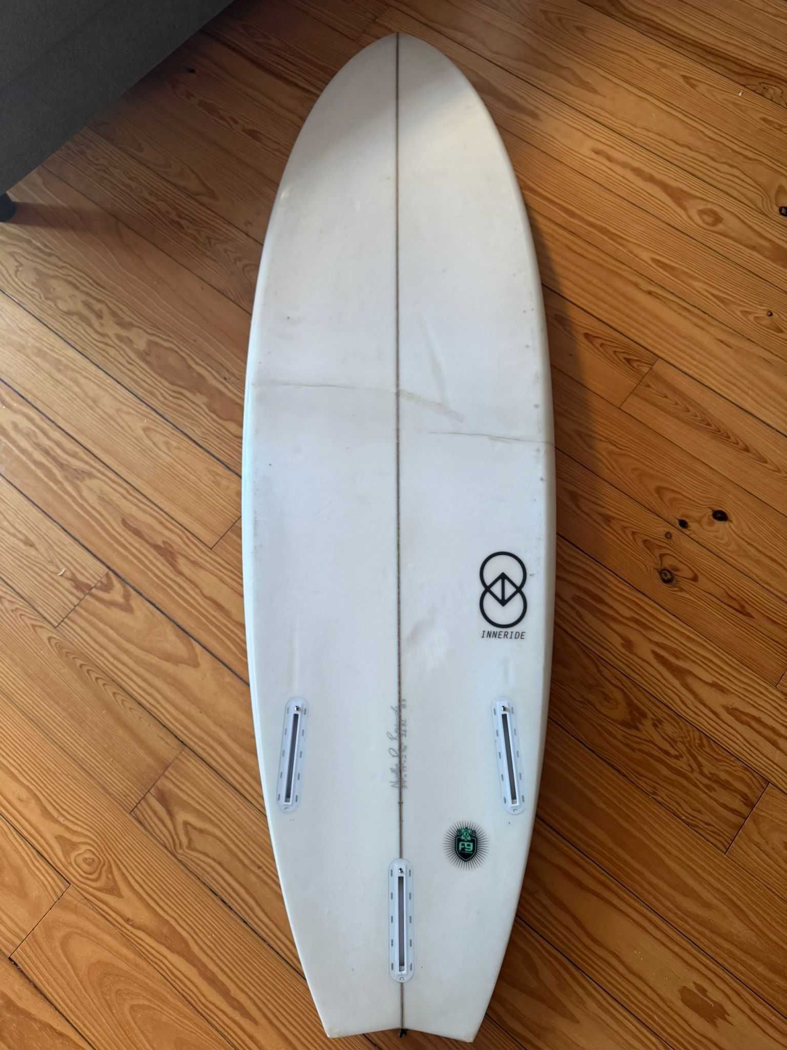 Prancha de Surf - 5'9'' - 26,8L