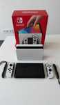 Nintendo SIWTCH OLED 64GB Pełen zestawik jak nowy !!