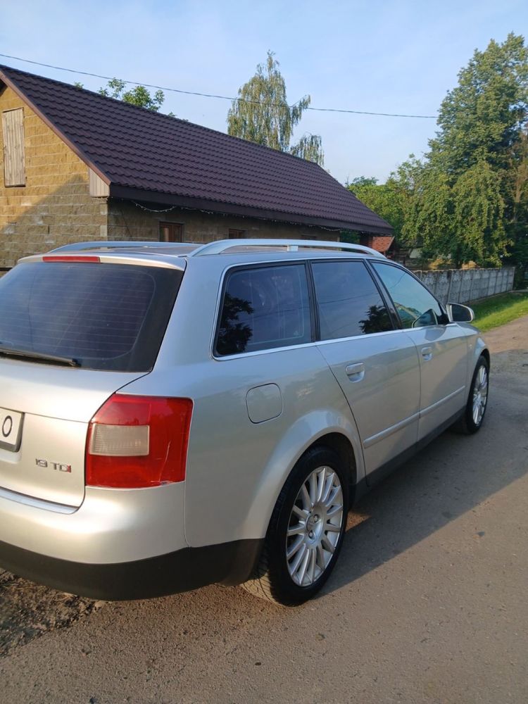 Продам ауді А-4 .Б-6