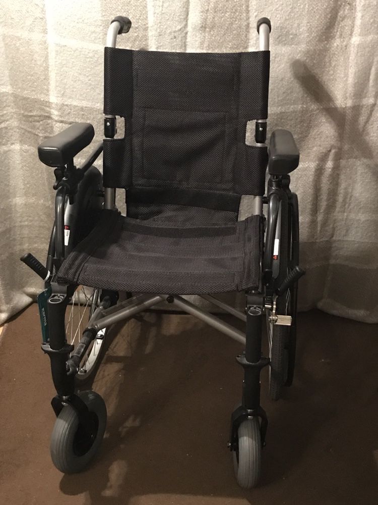 Wózek inwalidzki aluminiowy lekki składany nowy