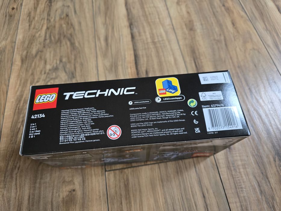 LEGO Technic 42134 MONSTER MEGALODON rekin ryba