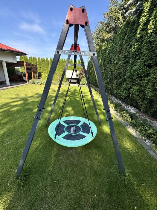 Huśtawka ogrodowa, bocianie gniazdo