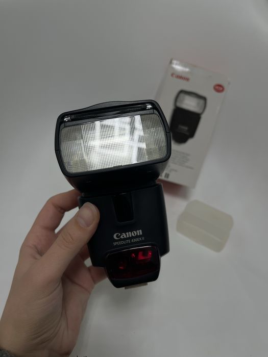 Спалах Canon SPEEDLITE 430EX II ( фотовспишка )