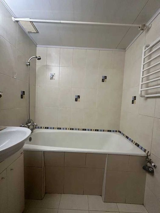 3-комнатная квартира, чешка 3/9 Киевский р-н, мкрн. Вузовский, Таирова