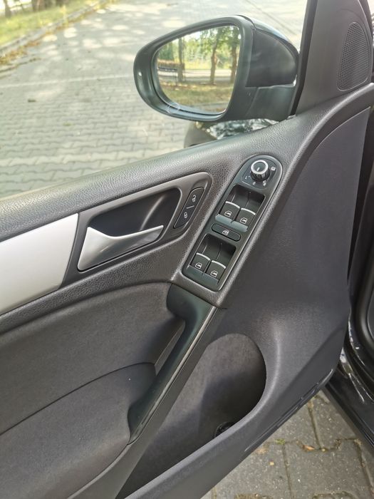 Volkswagen Golf VI