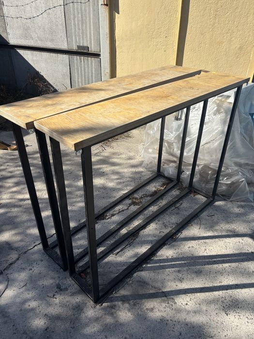 Продам столики барные