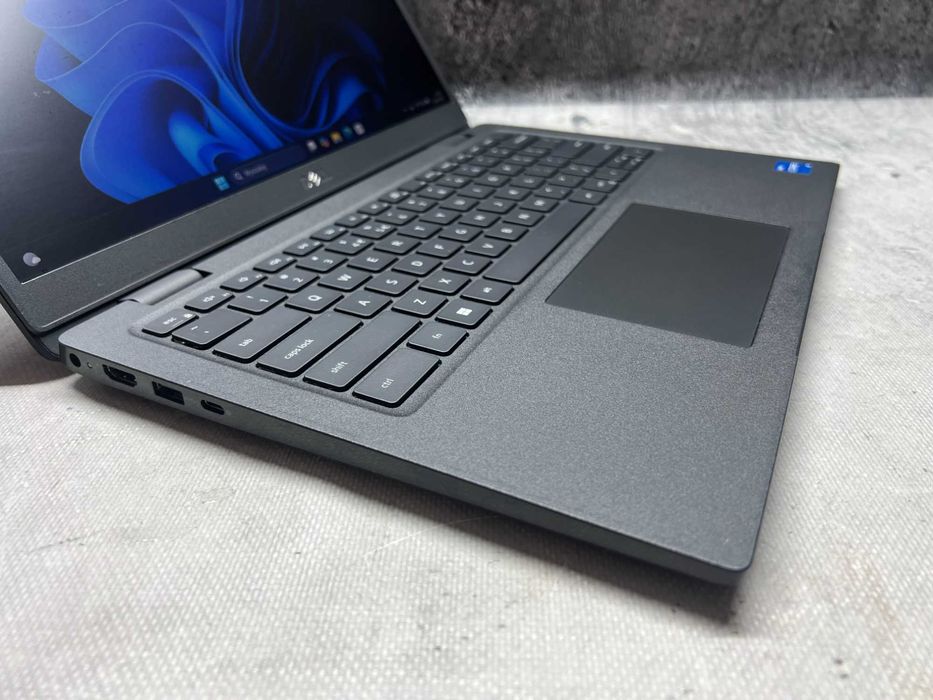 Dell Latitude /i5 1135G7 4.2GHz /8GB DDR4 /512SSD /IRIS XE /14FHD /W11