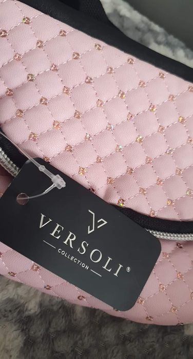 Piękna saszetka/nerka damska