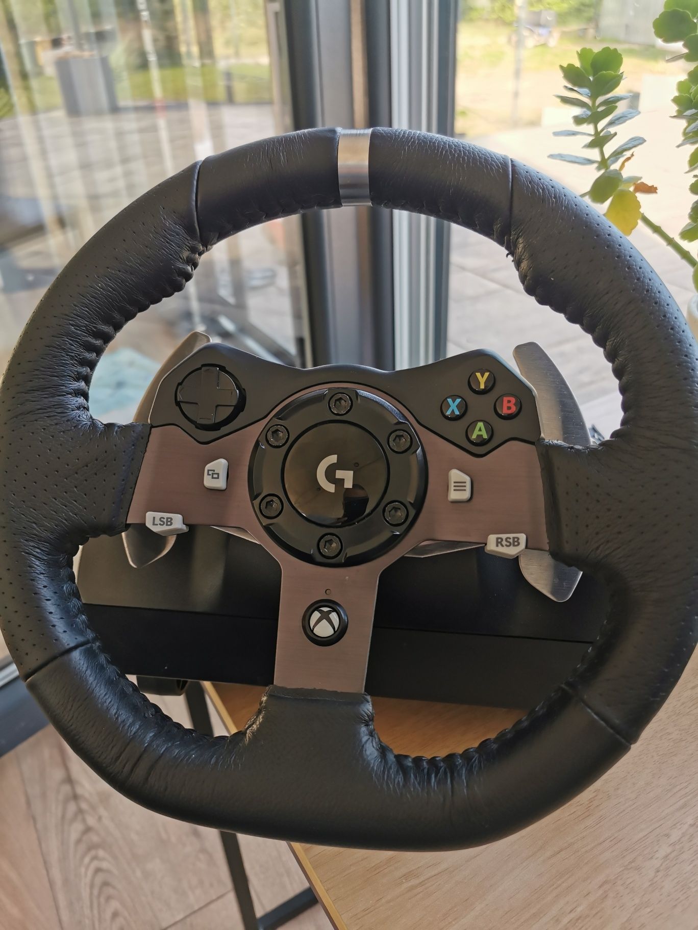 Logitech G920 kierownica Playseat