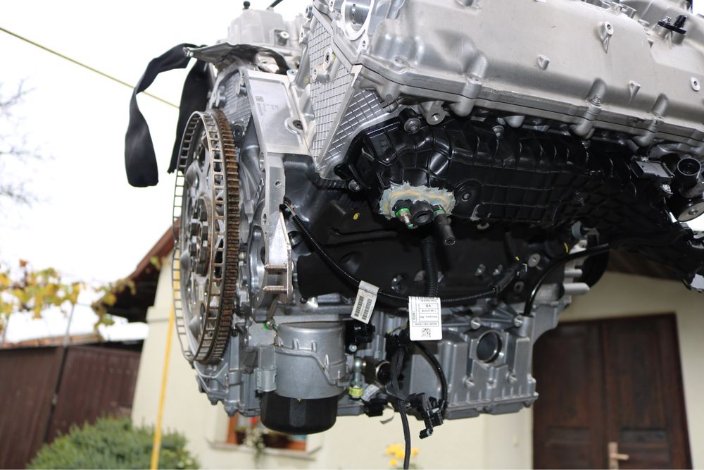 Новий! Мотор Двигун BMW N63 N63B44C N63B40B 4.4 G30 G11 G12