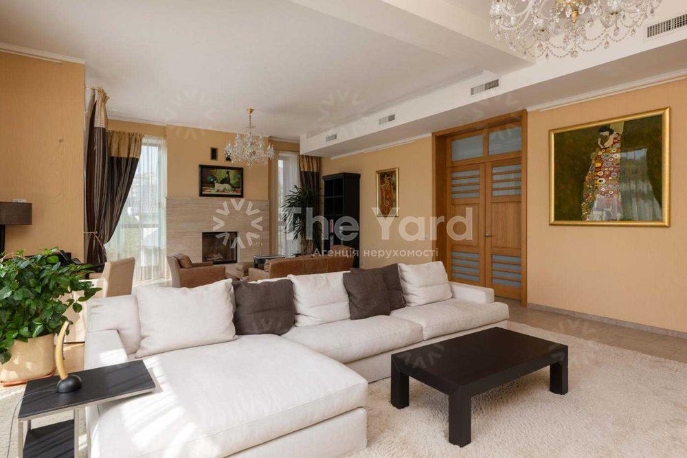 Продаж будинку 575м2 в Царському селі за адресою вул. Редутна, 54 БЕЗ%