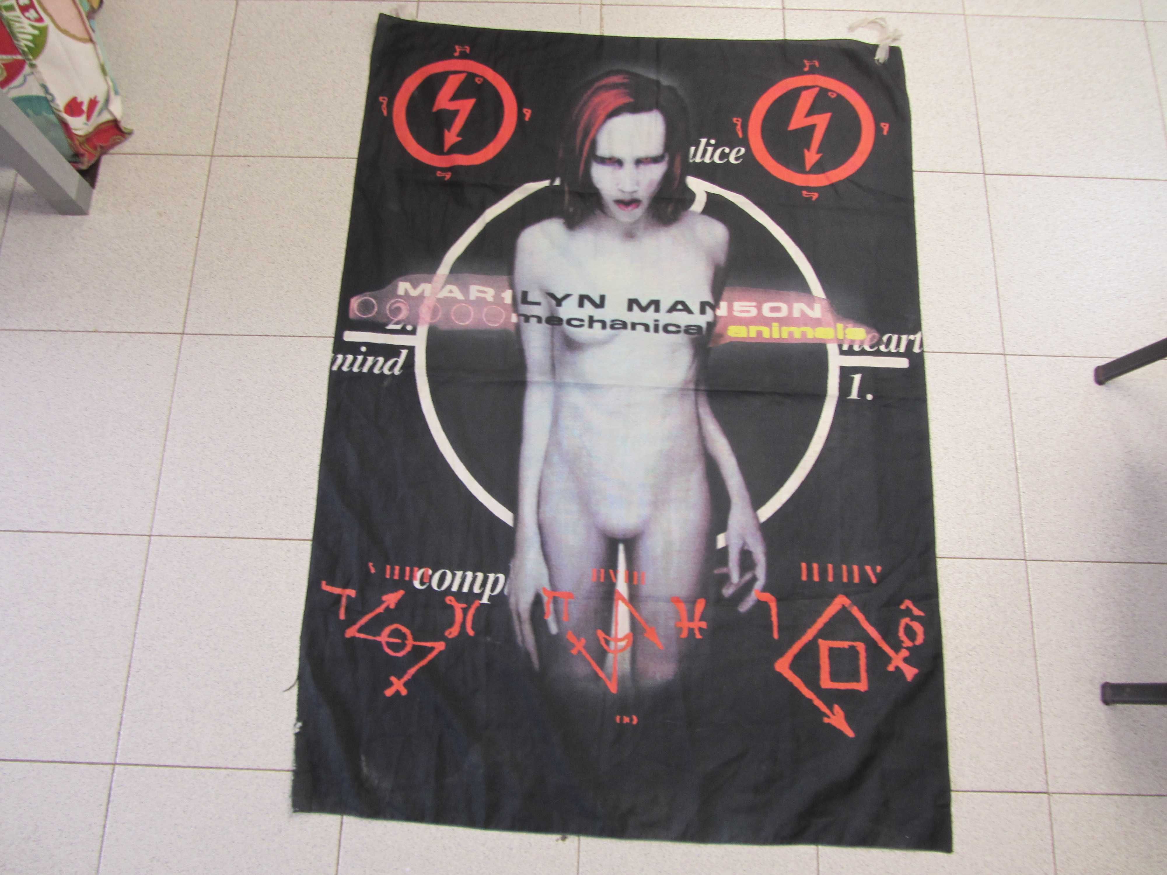 Poster Pubilitário Olá 2014, Bandeira Marilyn Manson, quadro Martini
