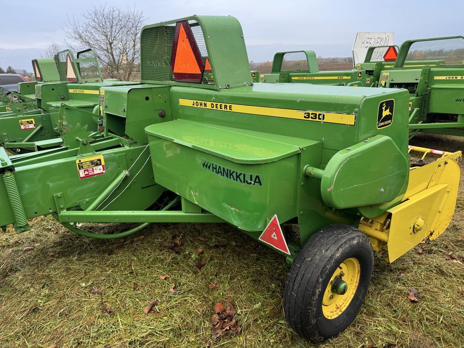 Тюковий Прес Підбирач Пресс подборщик JOHN DEERE 330 (339-336-332)