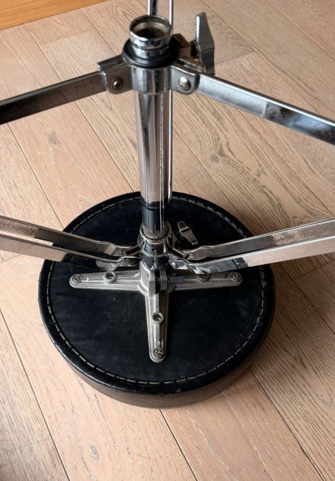 Krzesełko obrotowe regulowane