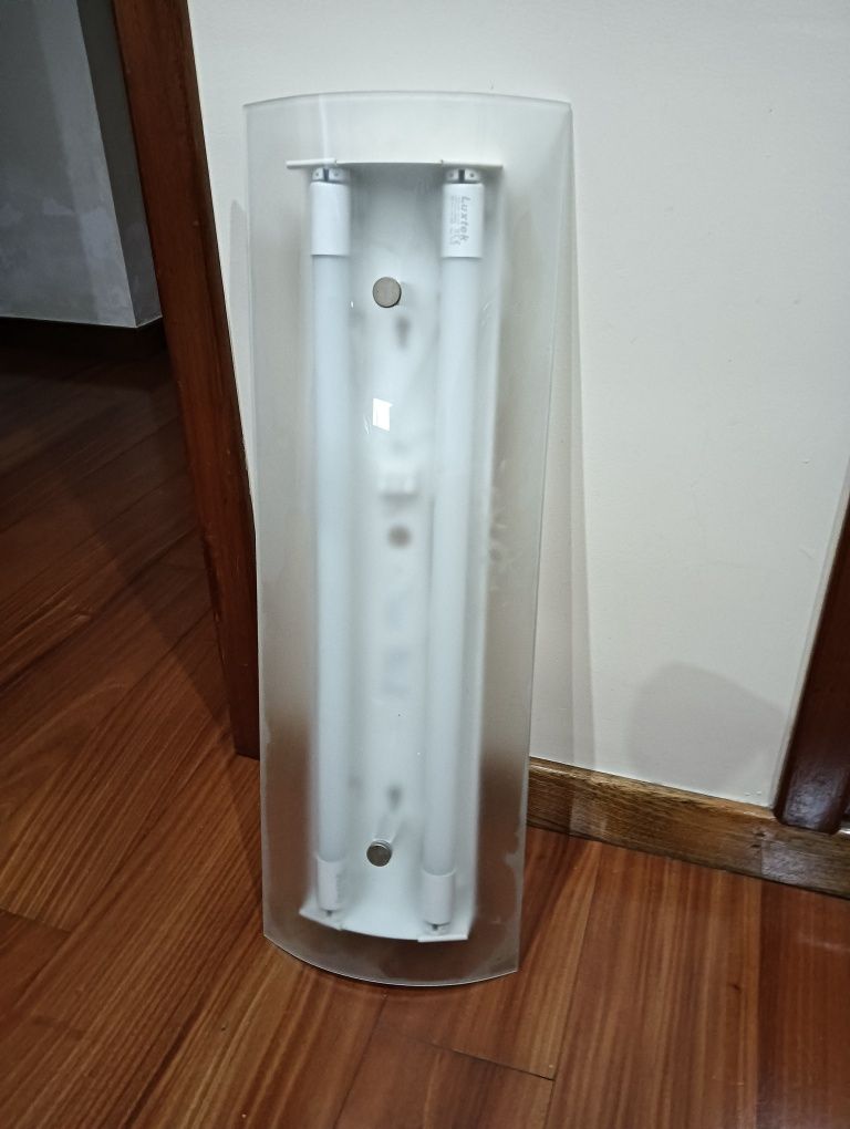 Suporte LED's cozinha teto
