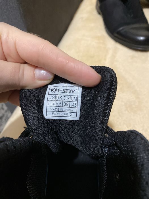 Ботинки оригинал фирма ESDY