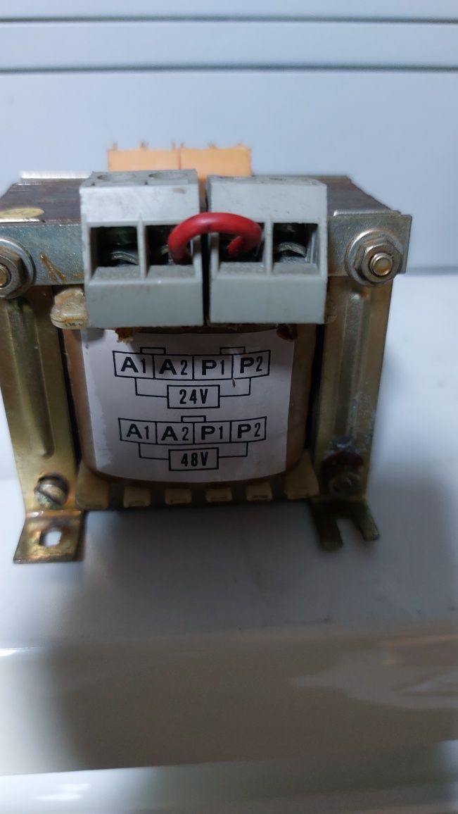 Transformador 220/ 48-24 V