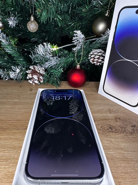 iPhone Silver 14 pro Max 256gb (9.5/10)-
оригінал із Німеччини