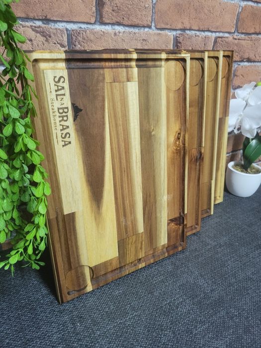 Tábua de madeira, Acácia, restaurante