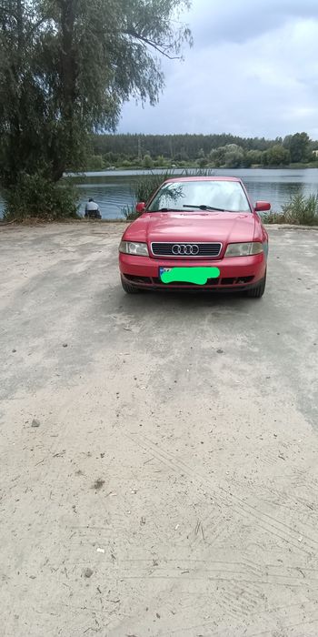 Продам авто ауді а4б5 1996року