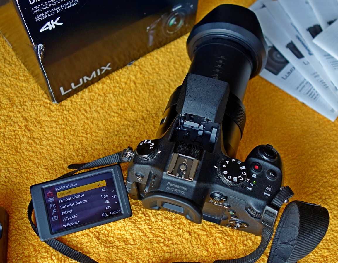 Aparat Panasonic FZ-1000 stan idealny.