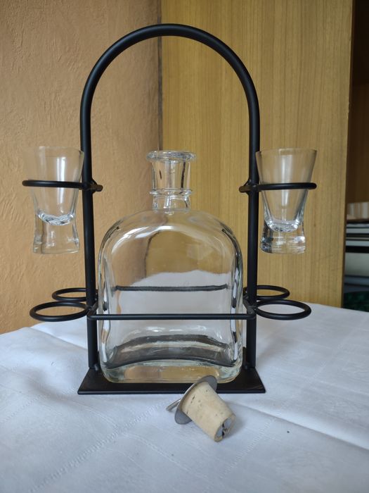 Karafka na alkohol