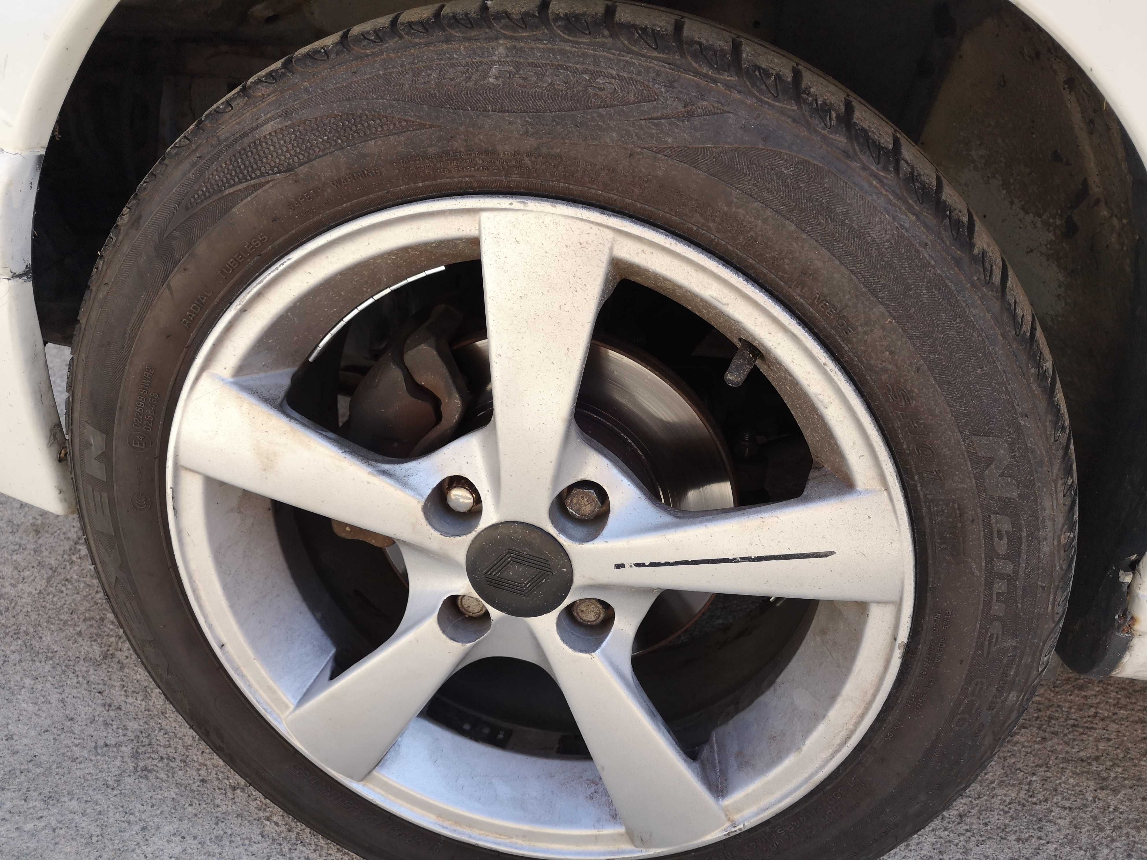 RENAULT CLIO 1.9D