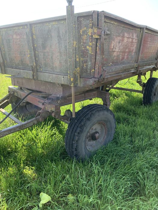 Продам прицеп 2 птс 4 на крузі .