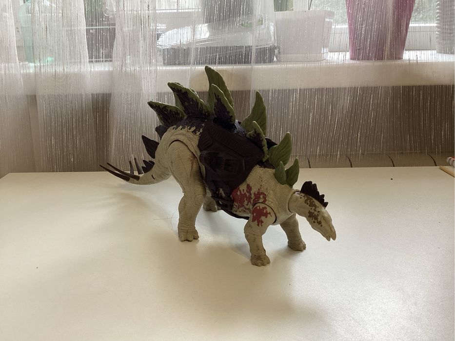 Середня фігурка динозавра з колекції Jrassic Word, Mattel оригінал