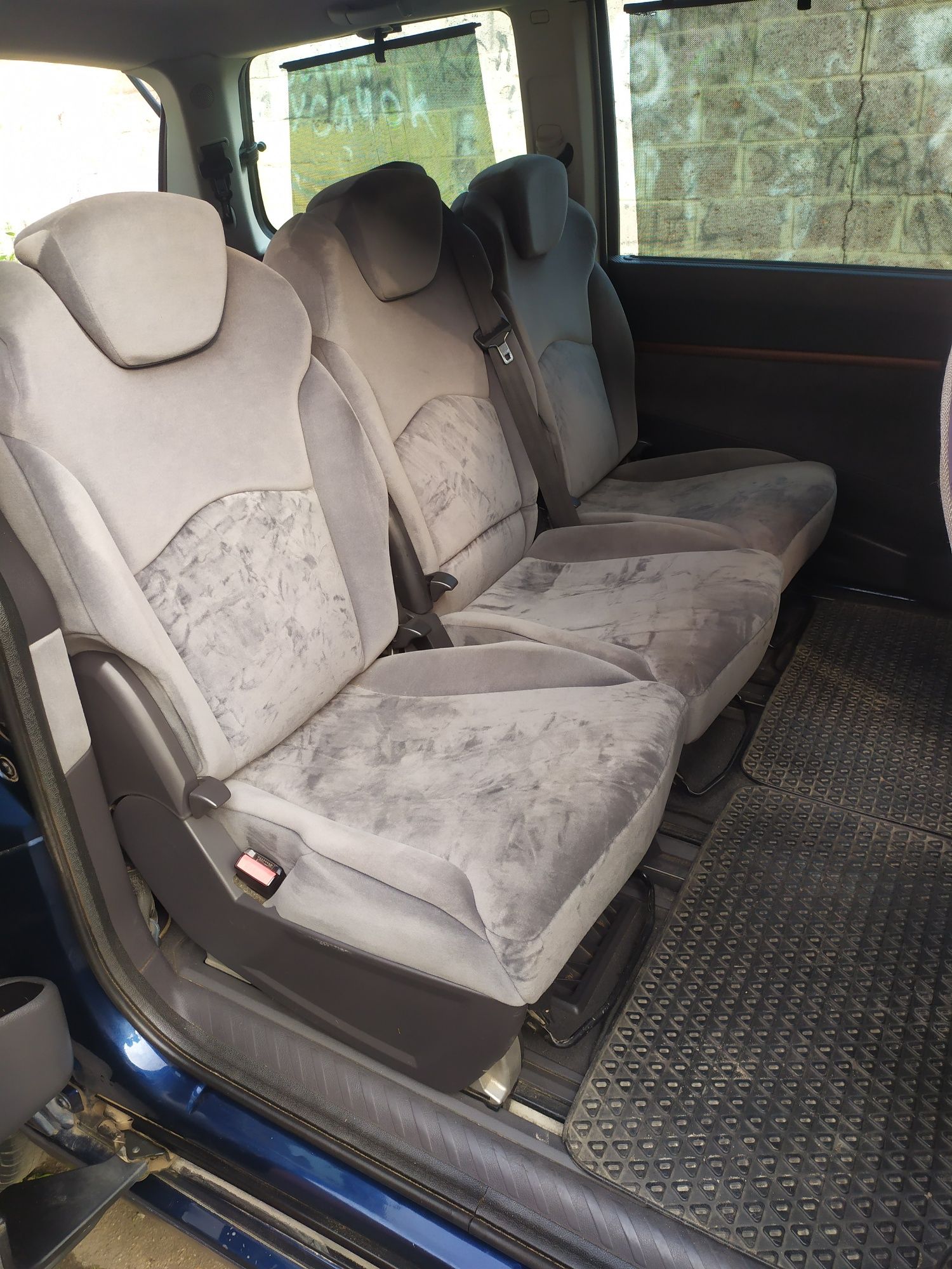 Автомобіль Citroen c8