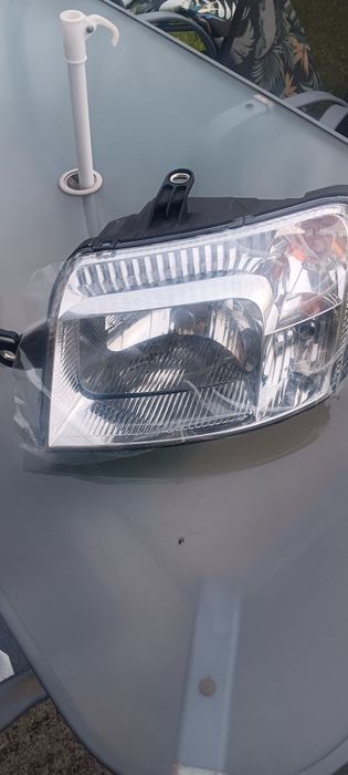 Fiat panda lampa przednia lewa nową oryginalna