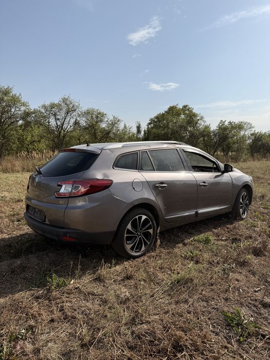 Renault Megane 3 1.6dci LIFTna czesci maska drzwi zderzak klapa silnik