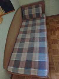 Tapczan łóżko jednoosobowe z pojemnikiem na pościel 80x200