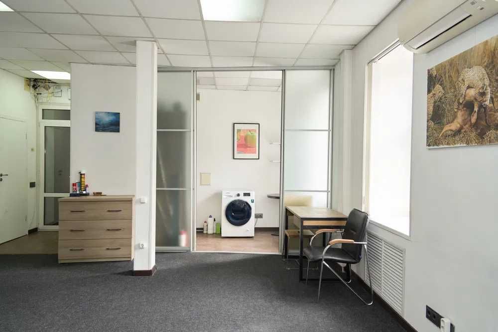 2К 56м Відмінна квартира в центрі міста. ТЕРМІНОВО