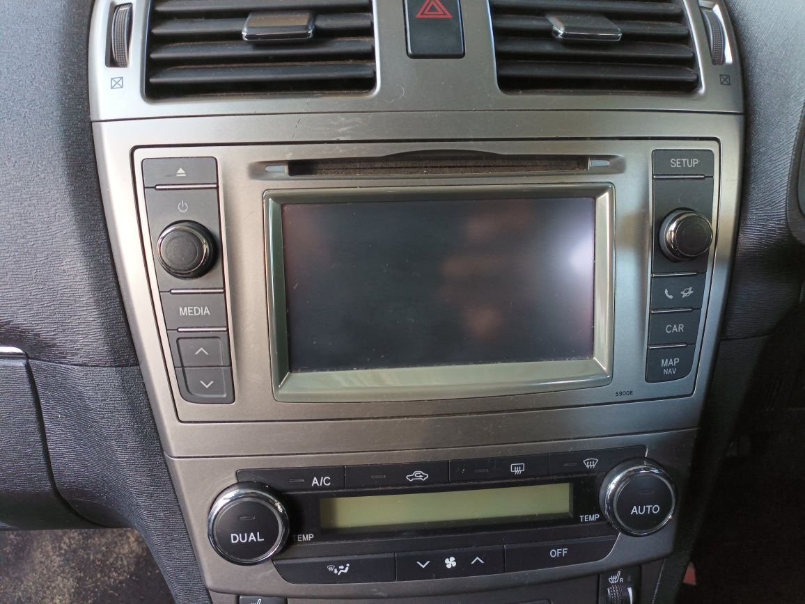 Radio z nawigacją GPS do toyoty Avensis t27