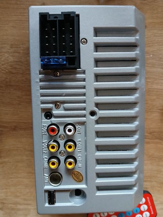 Radio 2din z nawigacją i kamerą cofania