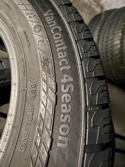 Шини 215/65/16с - 4шт Continental VanContact4Season