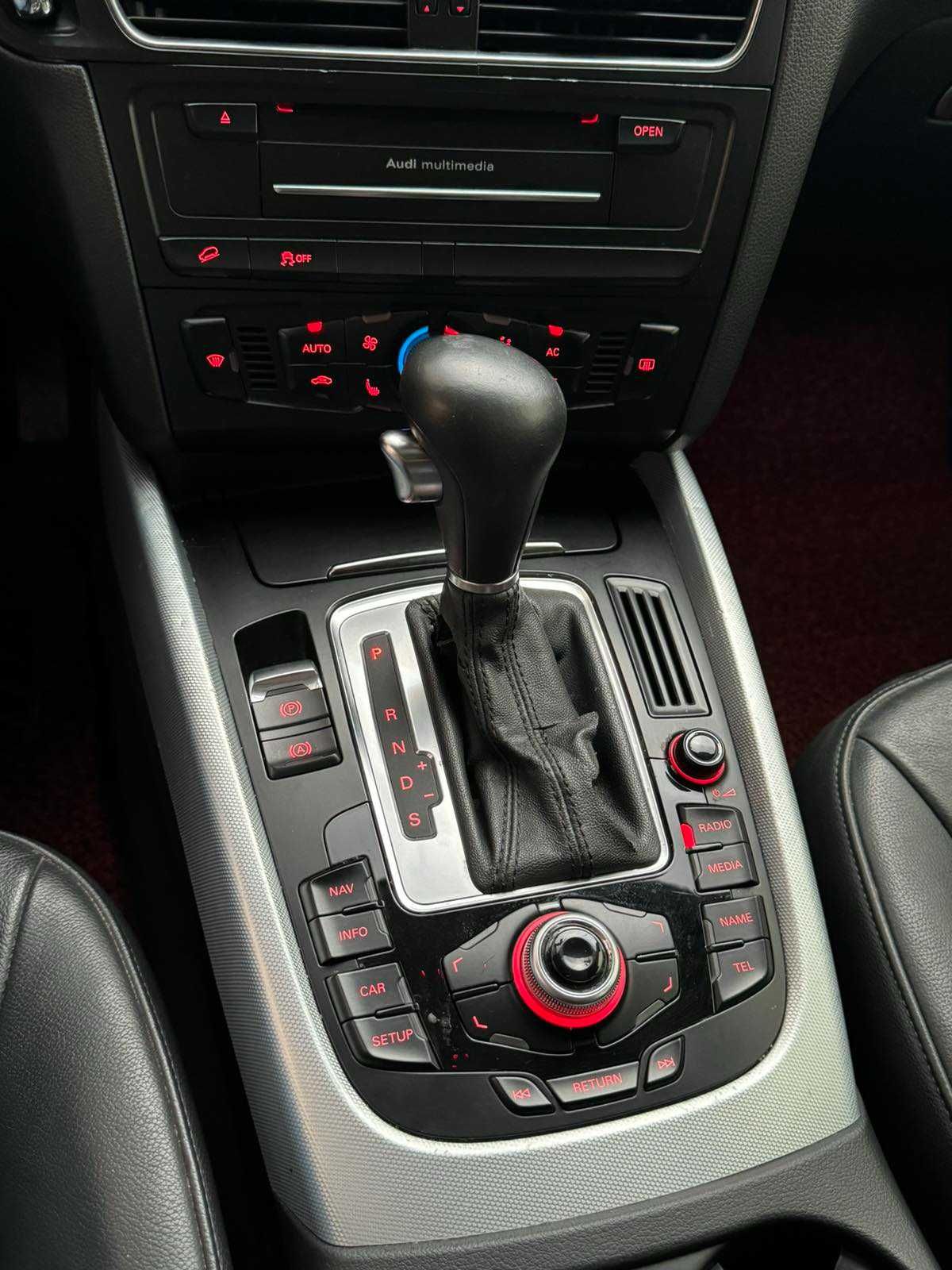 Audi Q5 2010 Typ 8R