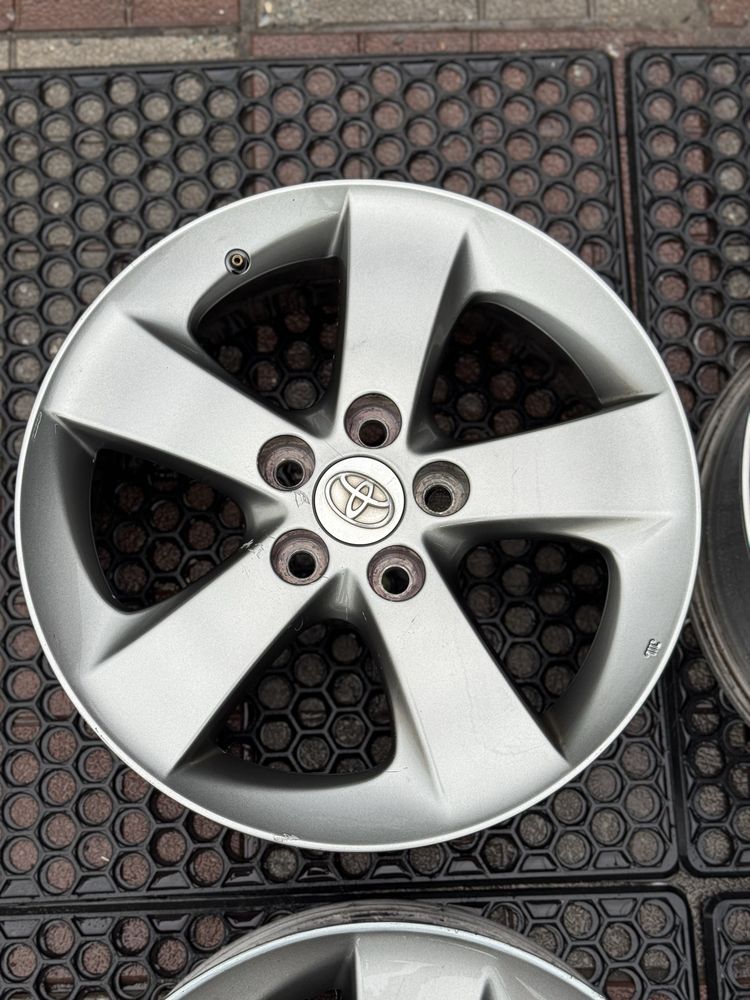 Диски оригінал toyota camry corolla avensis auris rav4 r17 5 114,3