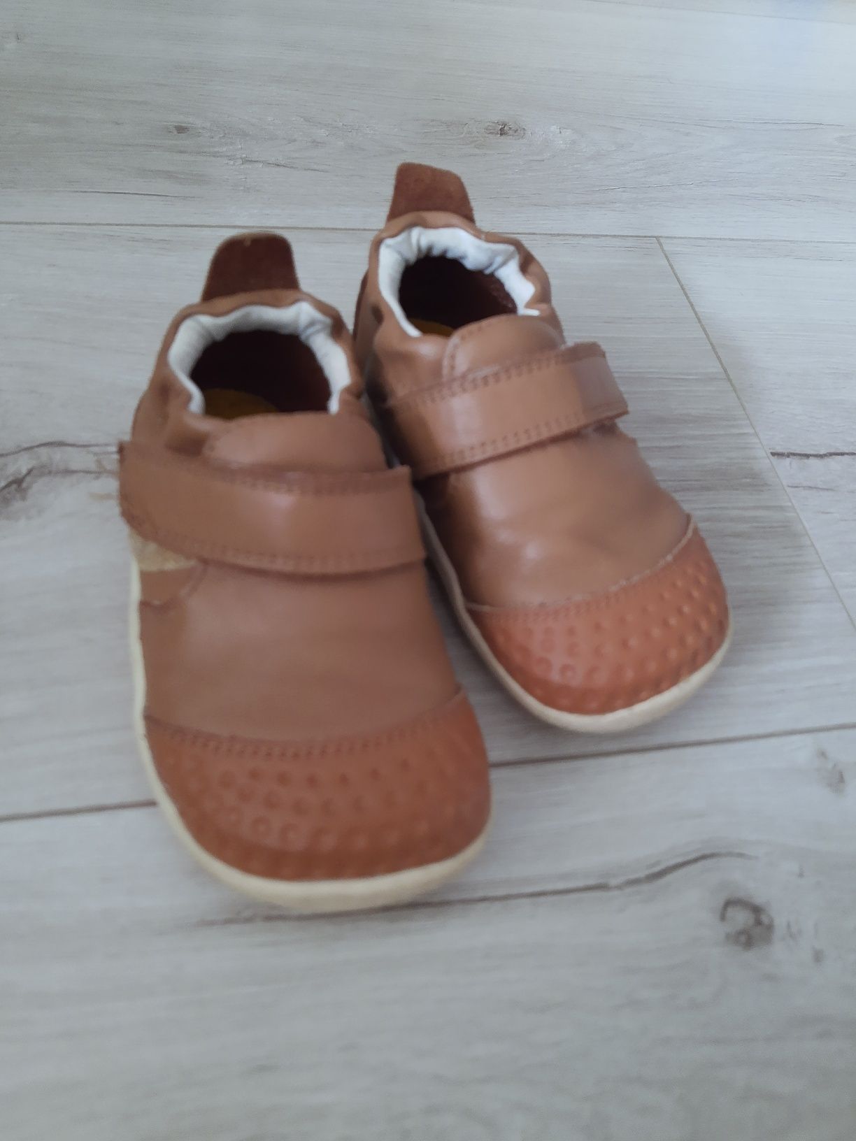 Buciki Bobux Xplorer Go Caramel r. 21

Stan: bardzo dobry, założone ty